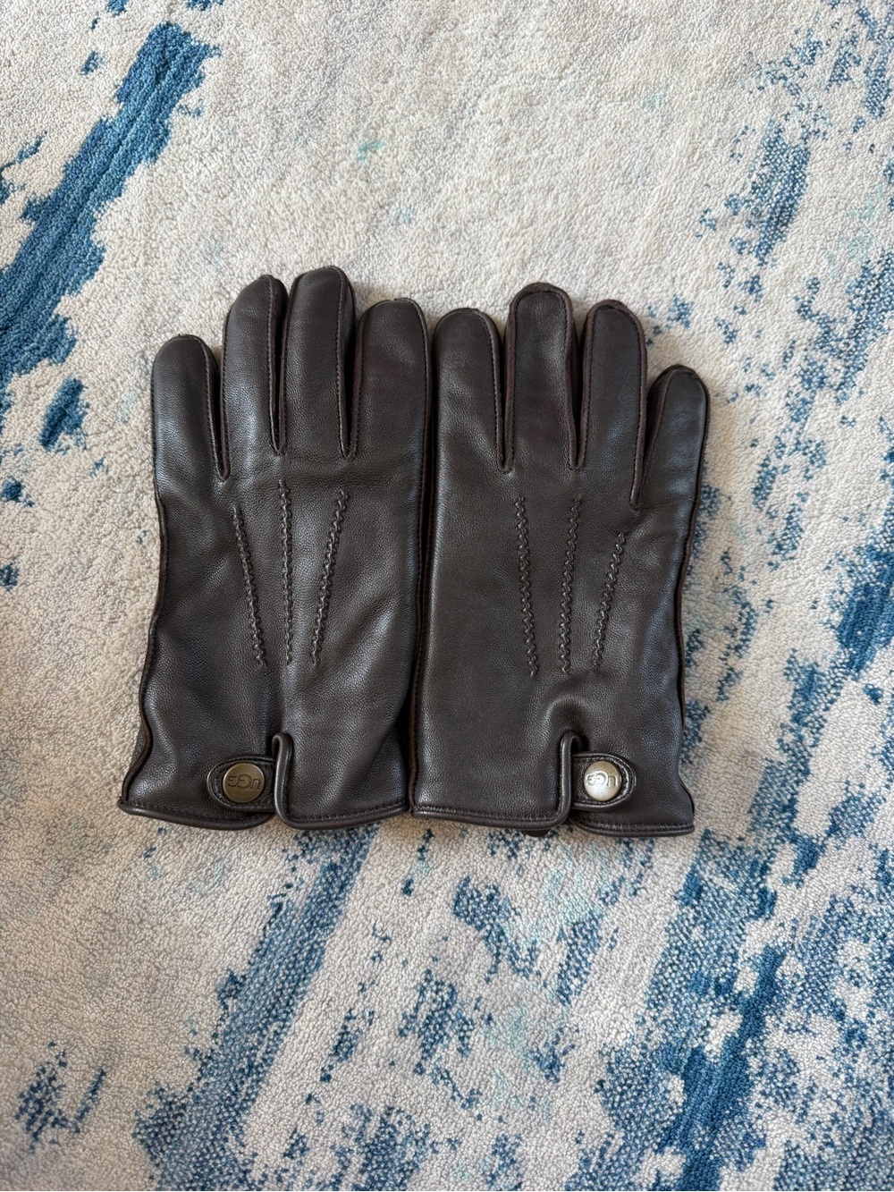 Ugg Button Closure Leather Women’s Gloves Large
